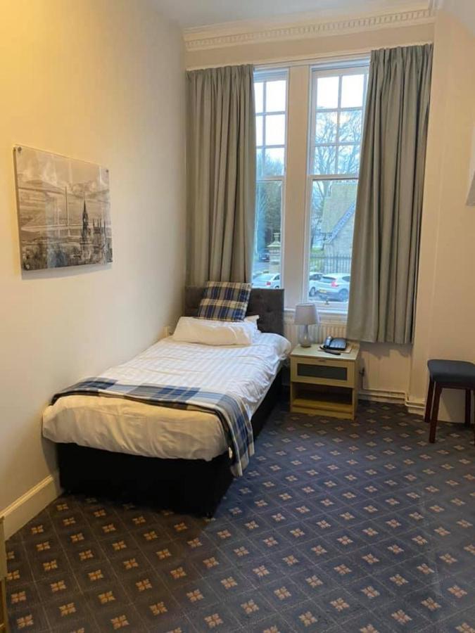 The Woodside Hotel Aberdour Ngoại thất bức ảnh